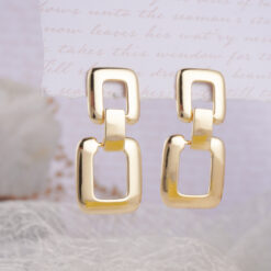 Aretes No 1002
