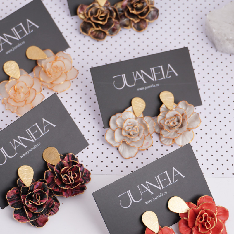 Aretes Flor Universal 1179
